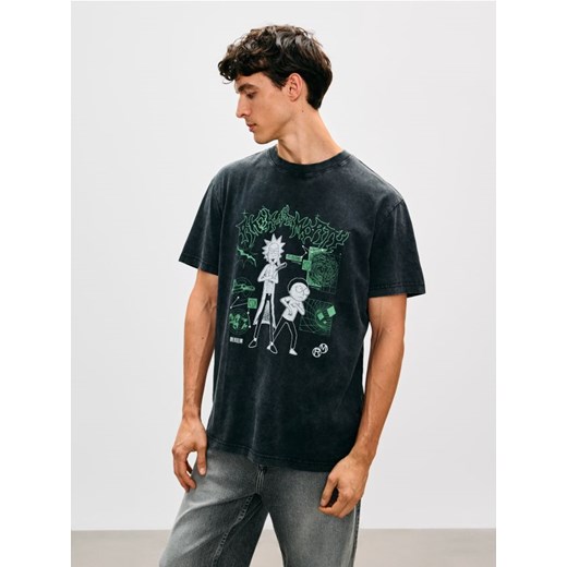 Sinsay - Bawełniana koszulka comfort z nadrukiem Rick & Morty - czarny ze sklepu Sinsay w kategorii T-shirty męskie - zdjęcie 186665726