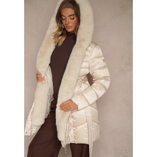 Beżowa Kurtka z Pikowanym Przeszyciami Wiązanym Paskiem i Kapturem z Futrem Fenida ze sklepu renee.pl w kategorii Kurtki damskie - zdjęcie 186666559