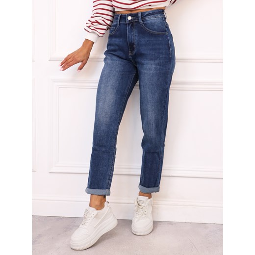 SPODNIE JEANSOWE MOM FIT Z WYSOKIM STANEM - GRANATOWE ze sklepu olika.com.pl w kategorii Jeansy damskie - zdjęcie 186669355