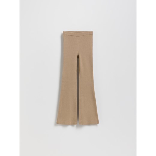 Reserved - Legginsy flare - beżowy ze sklepu Reserved w kategorii Spodnie dziewczęce - zdjęcie 186673287