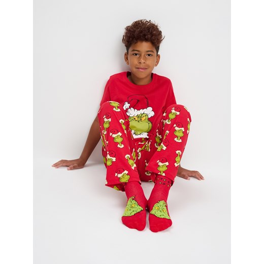 Sinsay - Bawełniana piżama dwuczęściowa z nadrukiem Grinch - czerwony Sinsay 176 Sinsay