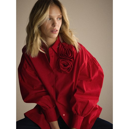 Reserved - Koszula z kwiatową aplikacją - czerwony Reserved S Reserved