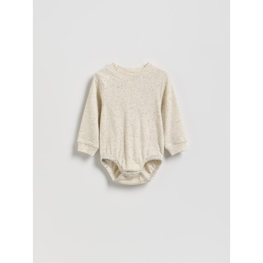 Reserved - Bawełniane body - kremowy - id: 359FP-02X - marki Reserved - 186677935 Reserved - Bawełniane body - kremowy ze sklepu Reserved w kategorii Body niemowlęce - zdjęcie 186677935