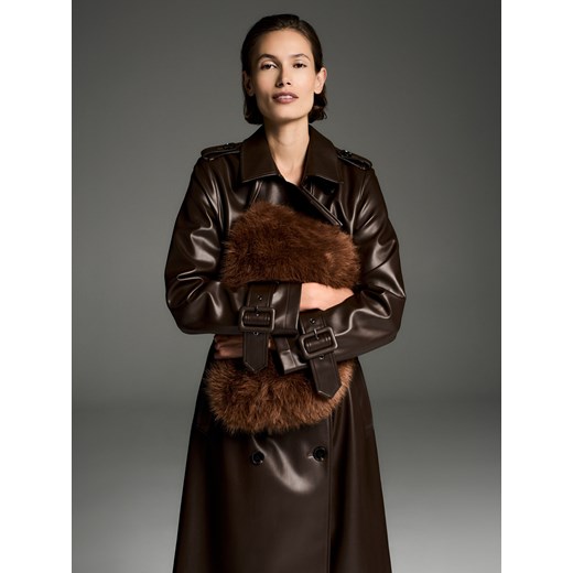 Reserved - Futerkowa torebka na ramię - bordowy ze sklepu Reserved w kategorii Listonoszki - zdjęcie 186678376