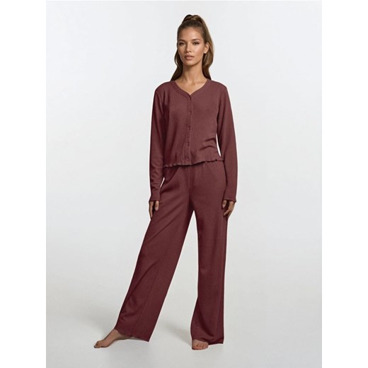 Sinsay - Prążkowana piżama dwuczęściowa - brązowy ze sklepu Sinsay w kategorii Piżamy damskie - zdjęcie 186684739