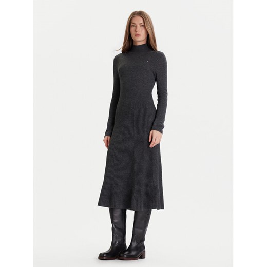 Tommy Hilfiger Sukienka codzienna WW0WW47303 Szary Regular Fit ze sklepu MODIVO w kategorii Sukienki - zdjęcie 186700216