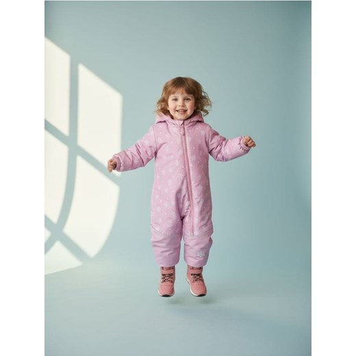 Sinsay - Kombinezon na zamek z odblaskowymi elementami - różowy - id: 181BA-38X - marki Sinsay - 186702938 Sinsay - Kombinezon na zamek z odblaskowymi elementami - różowy ze sklepu Sinsay w kategorii Odzież dla niemowląt - zdjęcie 186702938