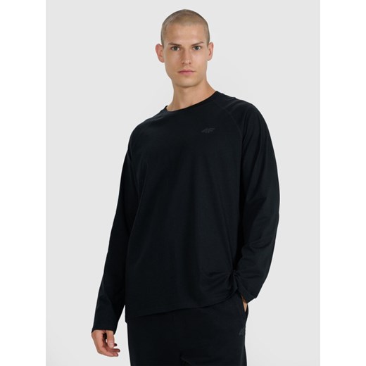 Męski longsleeve basic 4F 4FWAW25TLONM474 - czarny ze sklepu Sportstylestory.com w kategorii T-shirty męskie - zdjęcie 186703287