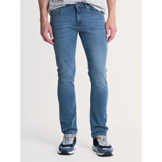 Jeansy męskie dopasowane z przetarciami niebieskie Tobias 367 ze sklepu Big Star w kategorii Jeansy męskie - zdjęcie 186707495
