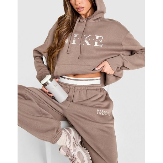 NIKE BLUZA Z KAPTUREM W NSW PHNX FLC PO HOOD GLS ze sklepu JD Sports  w kategorii Bluzy damskie - zdjęcie 186711138