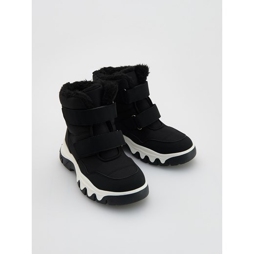 Reserved - Botki z wysoką cholewką - czarny ze sklepu Reserved w kategorii Buty zimowe dziecięce - zdjęcie 186712009