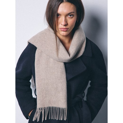 Mohito - Wełniany beżowy szalik - beżowy ze sklepu Mohito w kategorii Szaliki i chusty damskie - zdjęcie 186713675