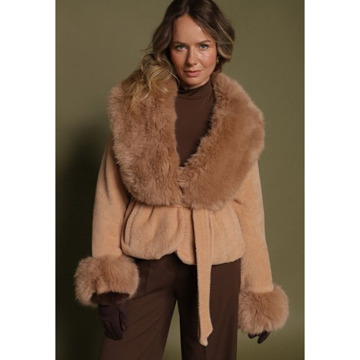 Brązowa Pluszowa Kurtka z Futrzanym Kołnierzem i Mankietami Wiązana w Pasie XL born2be.pl