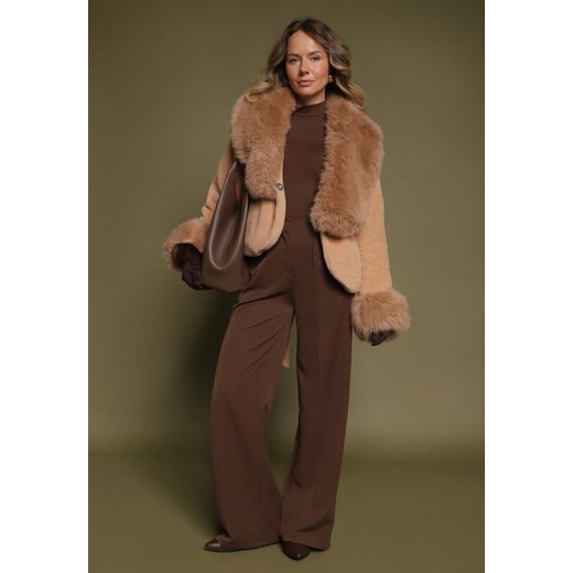 Brązowa Pluszowa Kurtka z Futrzanym Kołnierzem i Mankietami Wiązana w Pasie S born2be.pl
