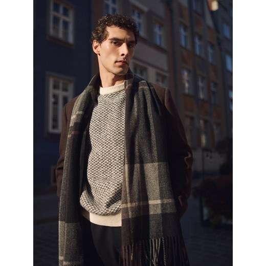 Reserved - Szalik z wełną - czarny ze sklepu Reserved w kategorii Szaliki męskie - zdjęcie 186717298