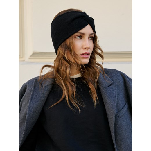 Reserved - Bluza z poduszkami na ramionach - czarny ze sklepu Reserved w kategorii Bluzy damskie - zdjęcie 186719818