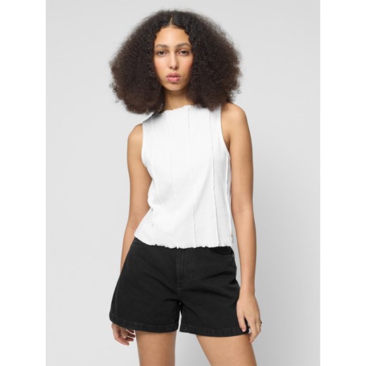 Damski top prążkowany Outhorn OTHWSS24TSLEF088 - biały ze sklepu Sportstylestory.com w kategorii Bluzki damskie - zdjęcie 186725607