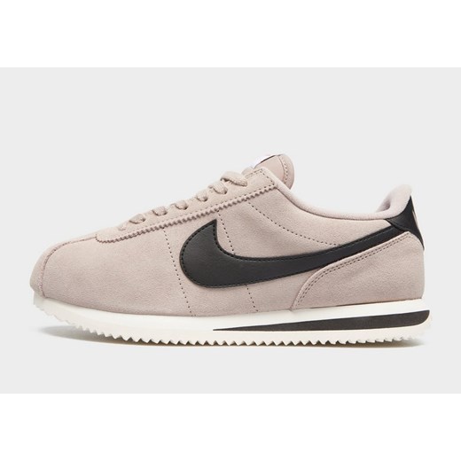 NIKE W CORTEZ SUEDE ze sklepu JD Sports  w kategorii Buty sportowe damskie - zdjęcie 186733426