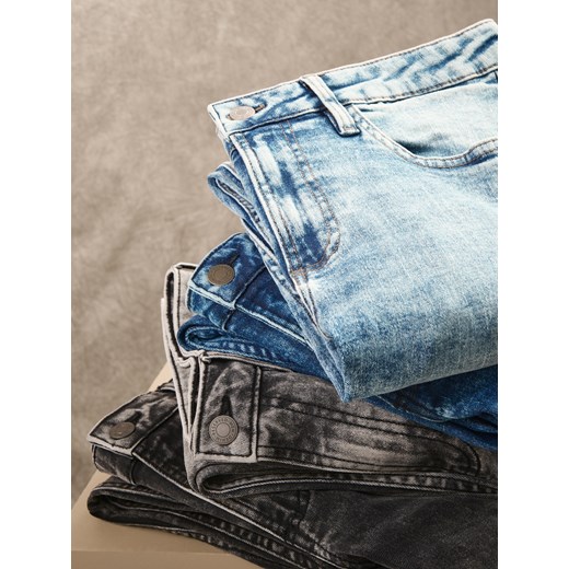 Reserved - Jeansy slim z efektem sprania - czarny ze sklepu Reserved w kategorii Jeansy męskie - zdjęcie 186735027