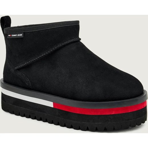 Tommy Jeans Śniegowce | zamsz ze sklepu Gomez Fashion Store w kategorii Śniegowce damskie - zdjęcie 186737946
