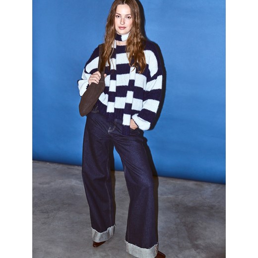 Reserved - Sweter z szalem - granatowy ze sklepu Reserved w kategorii Swetry damskie - zdjęcie 186739287