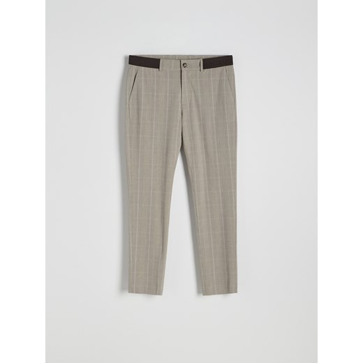 Reserved - Spodnie chino slim fit w kratę - beżowy ze sklepu Reserved w kategorii Spodnie męskie - zdjęcie 186739387