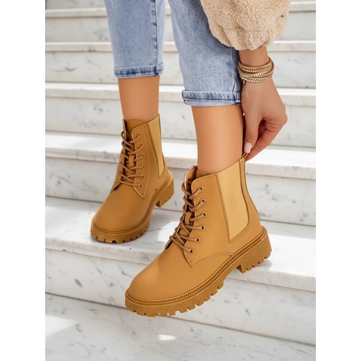 Royalfashion Trapery damskie Sanner ze sklepu royalfashion.pl w kategorii Workery damskie - zdjęcie 186757427