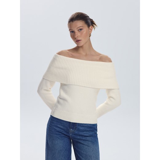 Reserved - Sweter z wykładanym golfem - kremowy ze sklepu Reserved w kategorii Swetry damskie - zdjęcie 186757739