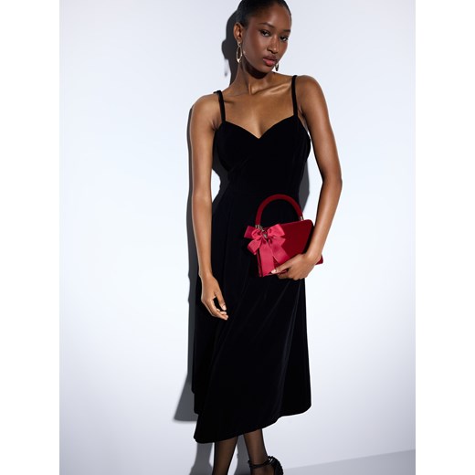 Mohito - Welurowa sukienka midi - czarny Mohito 38 Mohito