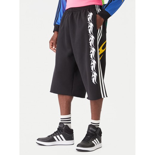 adidas Szorty sportowe Spiders JW0205 Czarny Oversize ze sklepu MODIVO w kategorii Spodenki męskie - zdjęcie 186762807