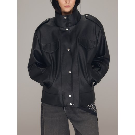 Reserved - Kurtka oversize z imitacji skóry - czarny - id: 757HD-99X - marki Reserved - 186763866 Reserved - Kurtka oversize z imitacji skóry - czarny ze sklepu Reserved w kategorii Kurtki damskie - zdjęcie 186763866