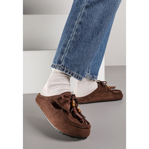 Bordowe Klapki Boat Shoes z Imitacji Zamszu z Kokardą i Koralikami Lodlia ze sklepu renee.pl w kategorii Klapki damskie - zdjęcie 186763968