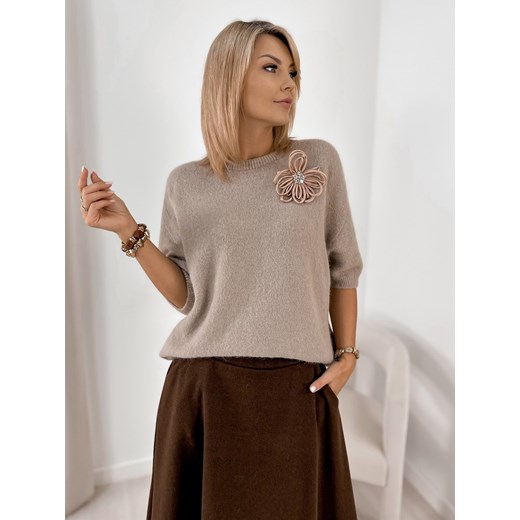 sweter norine ciemnobeżowy one size ONE SIZE UBRA