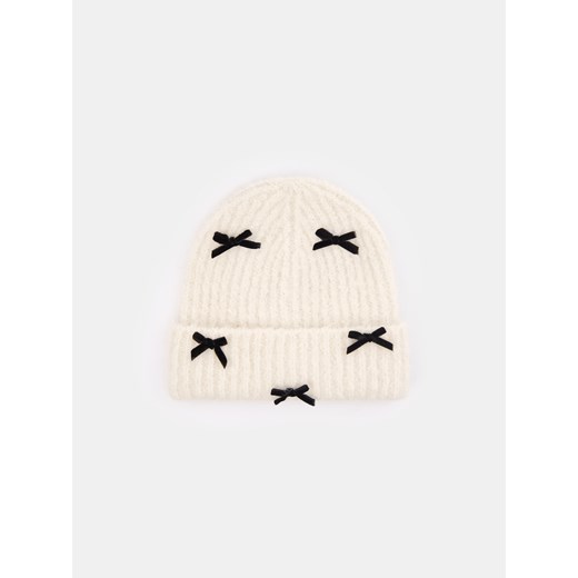 Sinsay - Czapka premium z alpaki z ozdobnymi kokardami - kremowy Sinsay One Size Sinsay