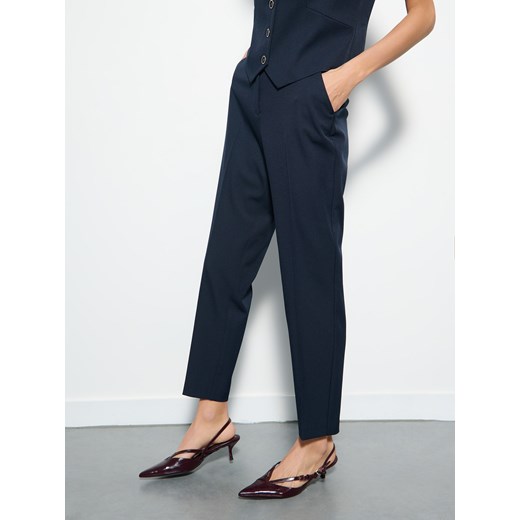 Mohito - Spodnie cygaretki - granatowy ze sklepu Mohito w kategorii Spodnie damskie - zdjęcie 186775309
