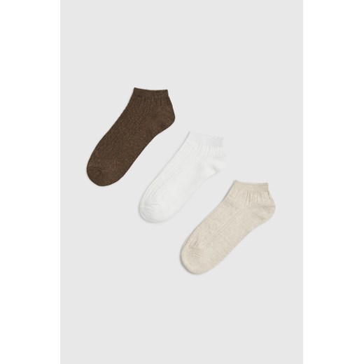 Skarpety 3-pack ze sklepu Moodo.pl w kategorii Skarpetki damskie - zdjęcie 186779885