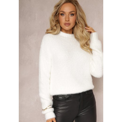 Biały Dzianinowy Sweter z Dłuższym Włosiem i Półgolfem Christiam Renee ONE SIZE renee.pl