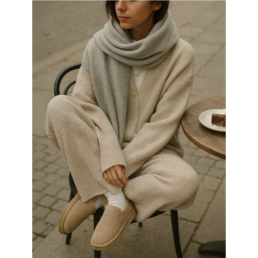 Sinsay - Basic szalik - szary ze sklepu Sinsay w kategorii Szaliki i chusty damskie - zdjęcie 186805319
