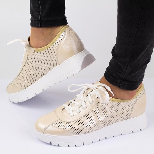 Beżowe skórzane Polskie półbuty damskie Aga 9595 ze sklepu suzana.pl w kategorii Półbuty damskie - zdjęcie 186815209