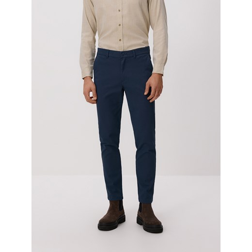 Reserved - Bawełniane spodnie chino slim - granatowy Reserved 34 Reserved