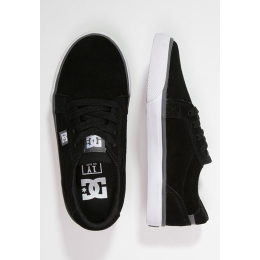 DC Shoes COUNCIL Tenisówki i Trampki black zalando czarny bez wzorów/nadruków
