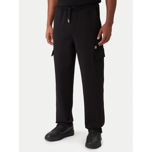 HUGO Spodnie dresowe Danovopan 50546376 Czarny Relaxed Fit ze sklepu MODIVO w kategorii Spodnie męskie - zdjęcie 187051877