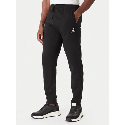 Nautica Spodnie dresowe Nampa N1T04063 Czarny Regular Fit ze sklepu MODIVO w kategorii Spodnie męskie - zdjęcie 187052145