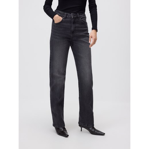 Reserved - Jeansy straight leg - szary ze sklepu Reserved w kategorii Jeansy damskie - zdjęcie 187189329