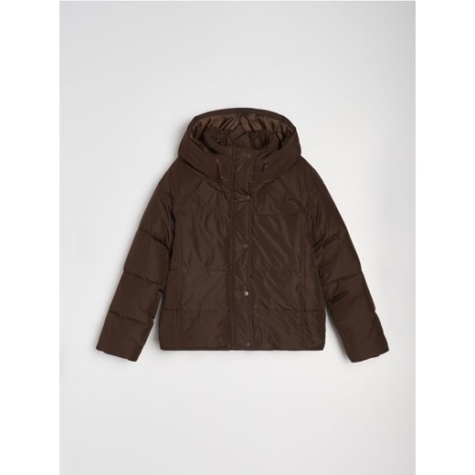 Sinsay - Pikowana kurtka puffer z kapturem - brązowy ze sklepu Sinsay w kategorii Kurtki damskie - zdjęcie 187190195
