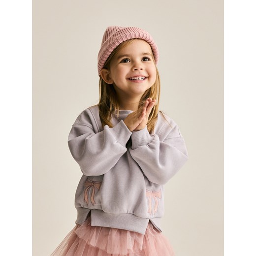 Reserved - Bluza z haftem - jasnoszary ze sklepu Reserved w kategorii Bluzy dziewczęce - zdjęcie 187198328