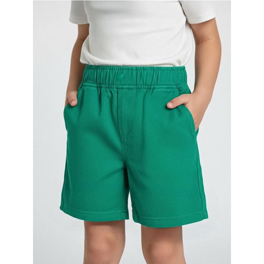 Sinsay - Szorty jeansowe - green spruce ze sklepu Sinsay w kategorii Spodenki chłopięce - zdjęcie 187200408
