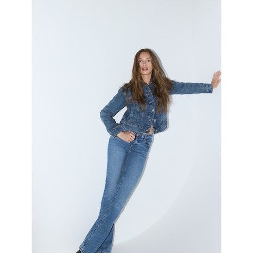Reserved - Jeansy flare high waist - niebieski ze sklepu Reserved w kategorii Jeansy damskie - zdjęcie 187204646