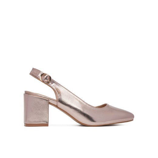 Czółenka Clara Barson WS23070-01 Złoty ze sklepu eobuwie.pl w kategorii Sandały damskie - zdjęcie 187205115