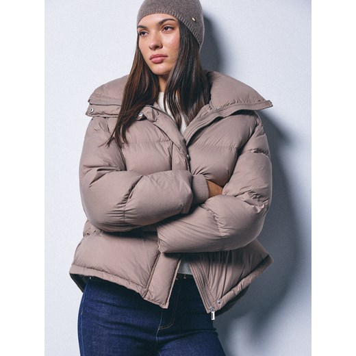 Mohito - Puchowa beżowa kurtka - brązowy ze sklepu Mohito w kategorii Kurtki damskie - zdjęcie 187207548